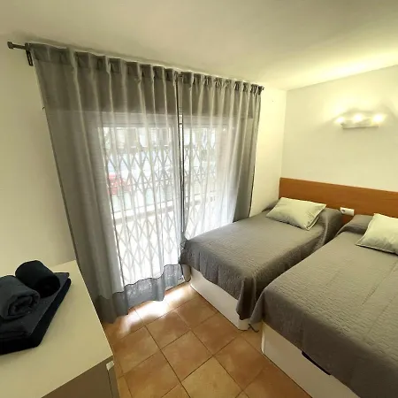 Tortosa Apartment *